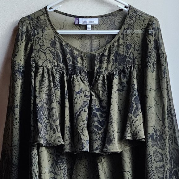 Jennifer Lopez Green/Black Reptile Print Ruffled Blouse Size Small - Picture 5 of 14